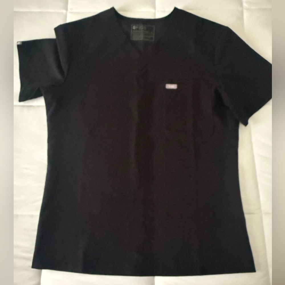 Figs Black Men's Scrub Top